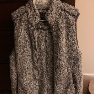 NWOT true grit gray small vest